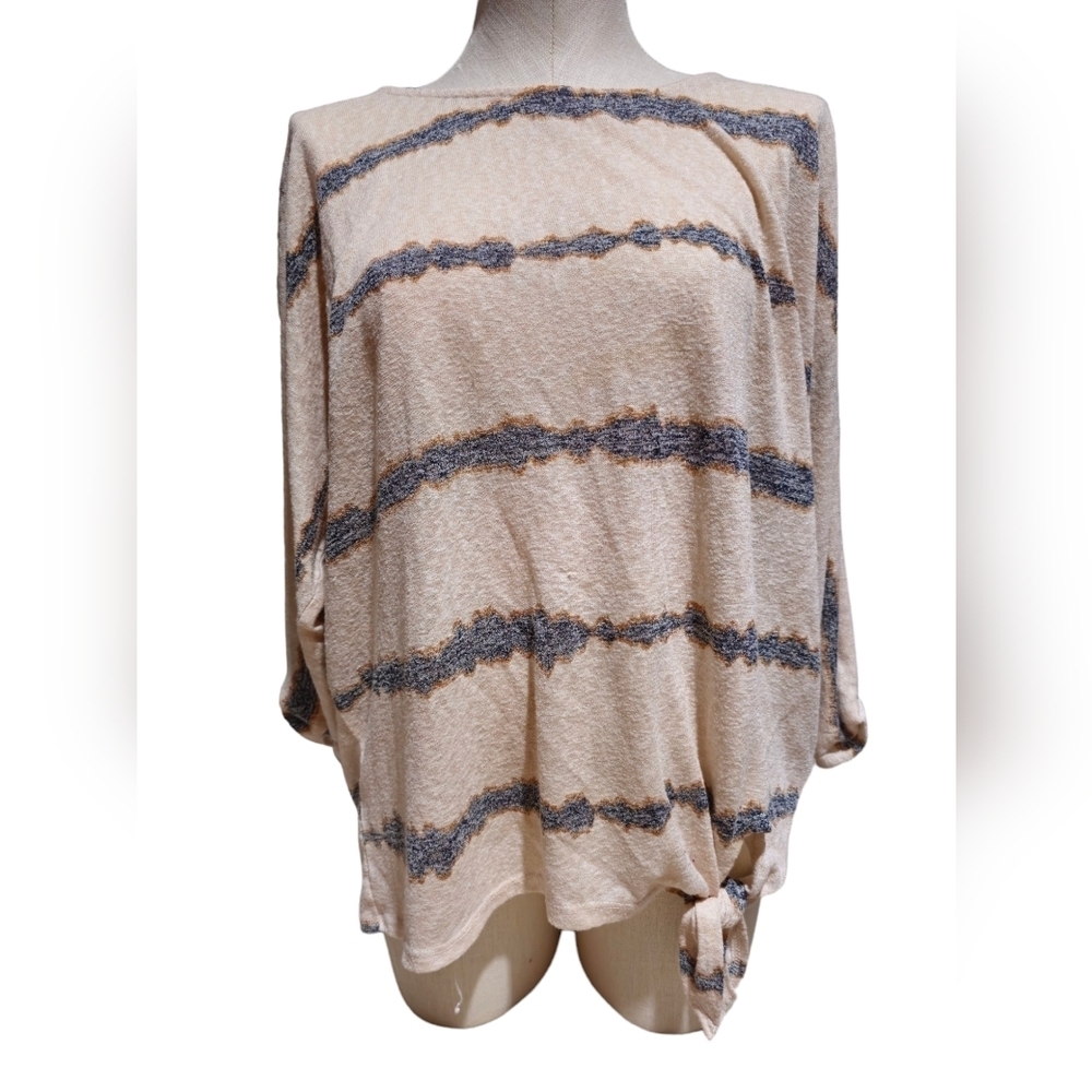 Studio B Beige Gray Striped Tie-Front Top - Size 3X